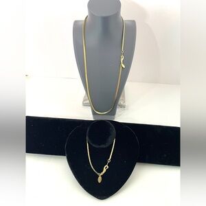 Signed Gold tone chain Necklace and Bracelet Set by Ambassador
